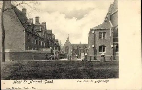 Ak Mont Saint Amand Sint Amandsberg Gent Ostflandern, Blick in den Beginenhof