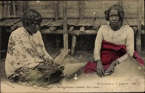 Ak Dakar, Senegal, senegalesische Frauen beim Flechten von Nates