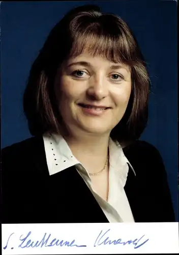 Ak Politikerin Sabine Leutheusser-Schnarrenberger, Porträt, Autogramm