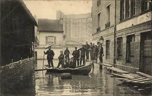 Ak Paris XVI Passy, Überschwemmung der Seine, Januar 1910, Rue des Pâtures