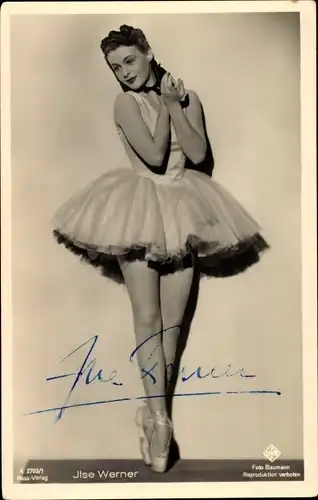 Ak Schauspielerin Ilse Werner, Portrait, Ballerina, UFA Nr. A 2703/1, Autogramm