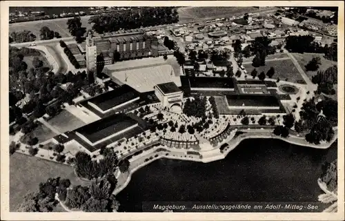 Ak Magdeburg in Sachsen Anhalt, Ausstellungsgebäude am Adolf Mittag See, Luftbild