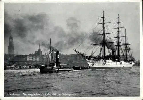 Ak Hamburger Hafen, Norwegisches Segelschulschiff Sorlandet im Schlepptau, Schleppschiff Fairplay XI