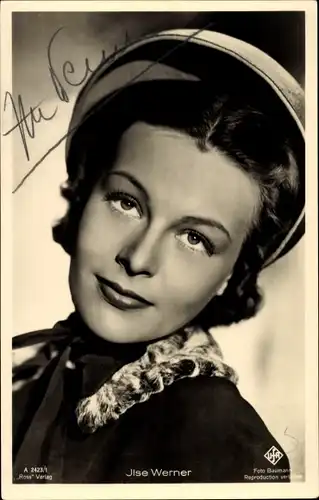 Ak Schauspielerin Ilse Werner, Portrait, Mütze, Autogramm