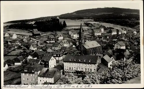 Foto Ak Oberreifenberg Schmitten im Taunus Hessen, Gesamtansicht, Kirche