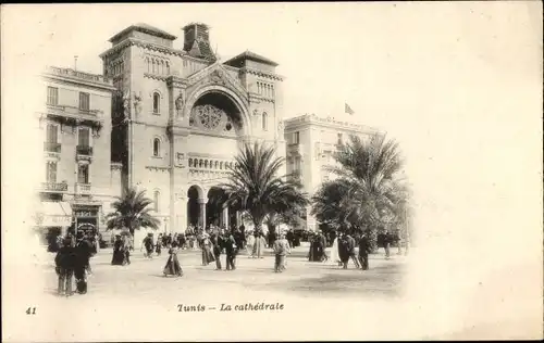 Ak Tunis Tunesien, La Cathedrale, Straßenpartie mit Blick auf Kathedrale