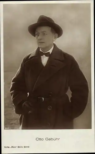 Ak Schauspieler Otto Gebühr, Portrait, Mantel, Hut, Ross 808/1