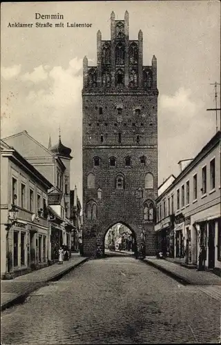 Ak Demmin in Vorpommern, Anklamer Straße, Luisentor