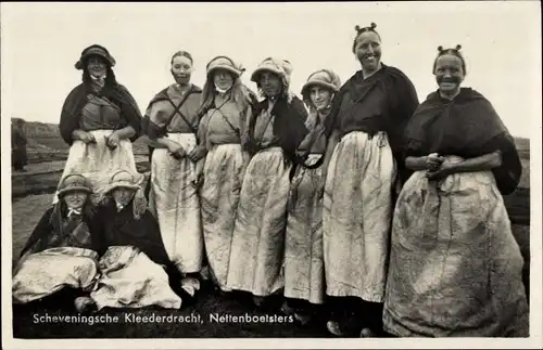 Ak Scheveningen Den Haag Südholland, Frauen in Volkstrachten