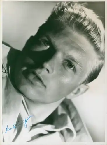 Foto Schauspieler Hardy Krüger, Portrait, Autogramm