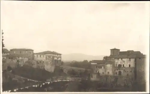 Foto Ak Firenze Florenz ? Toscana, Ort an der Strecke von Siena