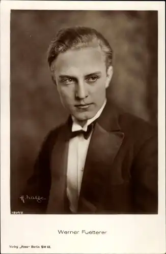 Ak Schauspieler Werner Fuetterer, Portrait