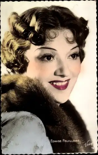 Ak Schauspielerin Edwige Feuillere, Portrait