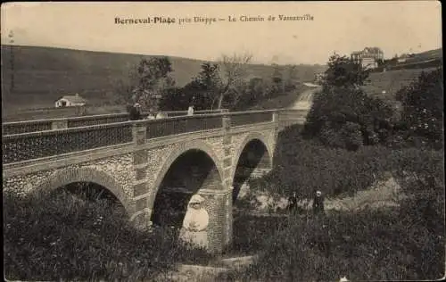 Ak Berneval le Grand Petit Caux Seine Maritime, Le Chemin de Vassonville