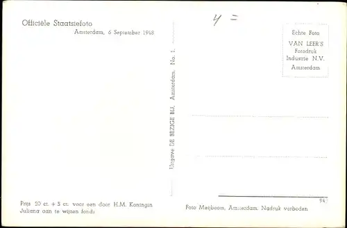 Ak Königin Juliana der Niederlande, Umhang, Bernhard zur Lippe Biesterfeld