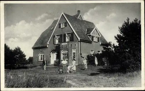 Ak Nordseebad Sankt Peter Ording, Haus Wildenhoff, Familie, Hund