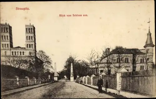 Ak Straupitz in Brandenburg, Blick vom Schloss aus, Dom