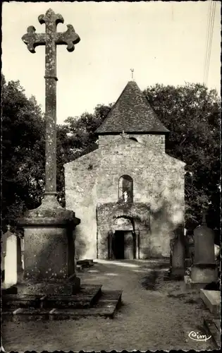 Ak Montcombroux Allier, Kirche der Altstadt