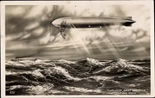 Ak Luftschiff Graf Zeppelin über dem Meer, LZ 127