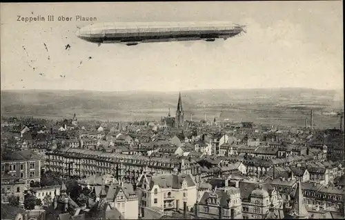 Ak Plauen im Vogtland, Zeppelin III über der Stadt