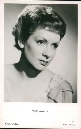Ak Schauspielerin Ruth Leuwerik, Portrait