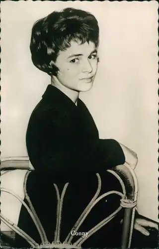 Ak Schauspielerin und Sängerin Cornelia Froboess, Conny, Portrait
