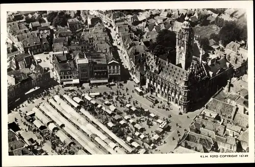 Ak Middelburg Zeeland Niederlande, Markt, Rathaus, Fliegeraufnahme