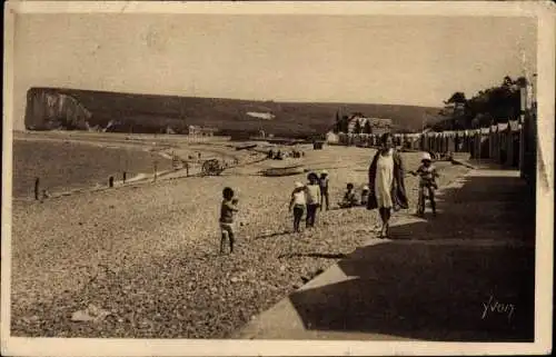 Ak Veulettes sur Mer Seine Maritime, La Plage