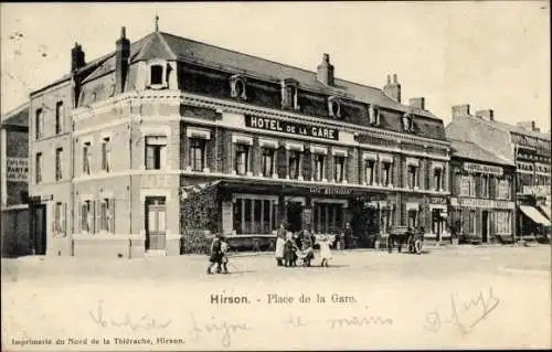 Ak Hirson Aisne, Place de la Gare, Hotel de la Gare