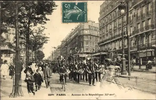 Ak Paris XI, Avenue de la République