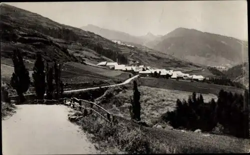 Ak Vars Hautes Alpes, Route des Alpes, Vue generale