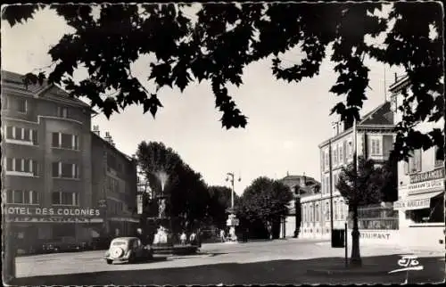 Ak Gap Hautes Alpes, La Place Euziere, l'Avenue Jean Jaures, Hotel des Colonies