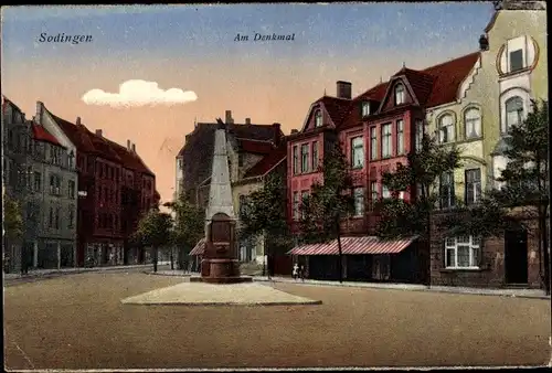 Ak Sodingen Herne, im Ruhrgebiet, Am Denkmal, Platz