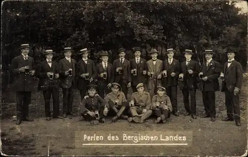 Foto Ak Rösrath Nordrhein Westfalen, Gruppenfoto, Perlen des Bergischen Landes