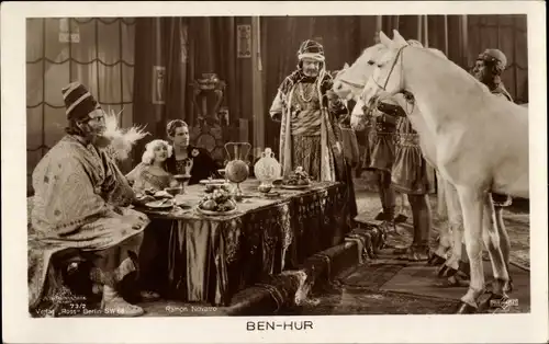 Ak Schauspieler Ramon Novarro, Filmszene aus Ben Hur, Pferde, Ross Verlag 73 2