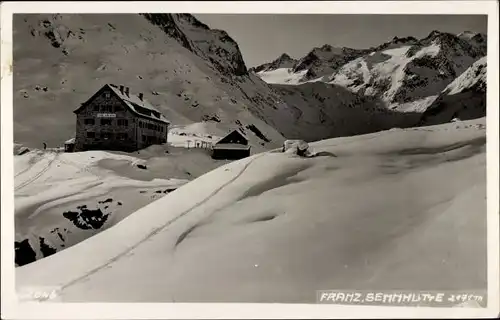 Foto Ak Neustift im Stubaital Tirol, Franz Sennhütte, Winteransicht
