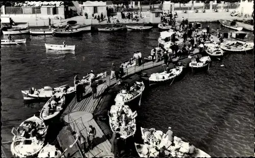 Foto Mexiko, Boote mit Handelsgütern am Steg verkauft