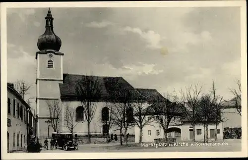 Ak Konnersreuth in der Oberpfalz, Marktplatz, Kirche