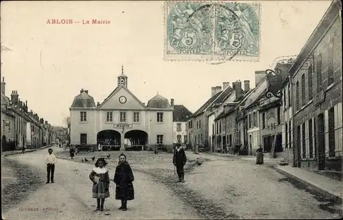 Ak Ablois Marne, Das Rathaus