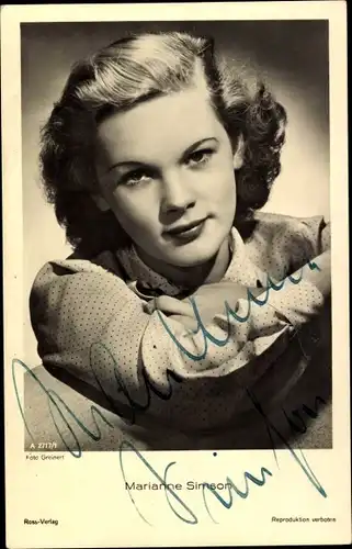 Ak Schauspielerin Marianne Simson, Portrait, Ross Verlag A 2717 1, Autogramm