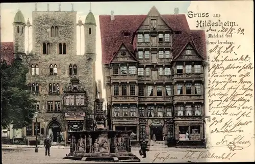 Ak Hildesheim in Niedersachsen, Wedekindhaus, Tempelherrnhaus, Brunnen