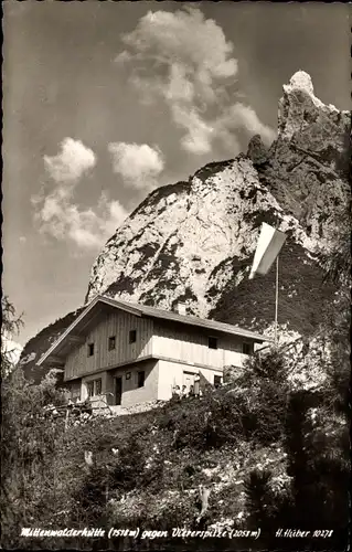 Ak Mittenwald in Oberbayern, Mittenwalderhütte, Viererspitze, Fahne