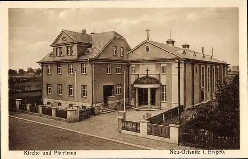 Ak Neuoelsnitz Oelsnitz im Erzgebirge, Kirche, Pfarrhaus