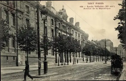 Ak Paris XI, Avenue de la République, Lycée Voltaire