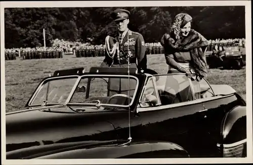 Ak Königin Juliana der Niederlande, Prinz Bernhard, Auto, Arnhem 1948