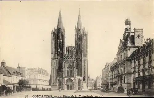 Ak Coutances Manche, Place de la Cathedrale