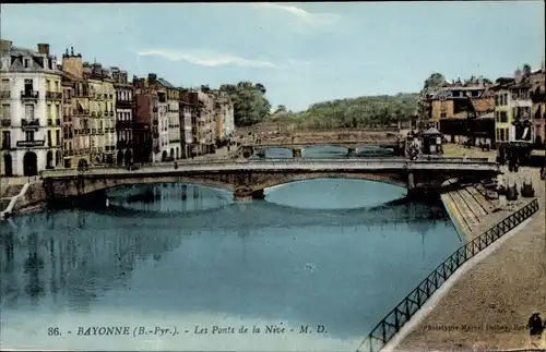 Ak Bayonne Pyrénées Atlantiques, Les Ponts de la Nive