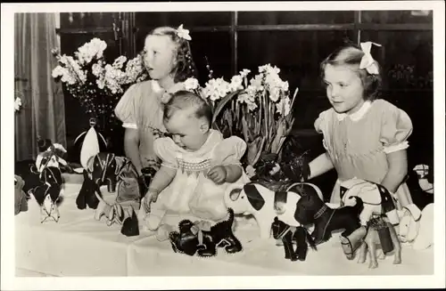 Ak Erster Geburtstag von Prinzessin Marijke 1948, Beatrix der Niederlande