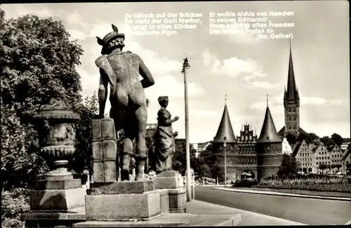 Ak Hansestadt Lübeck, Holstentor, Merkur auf der Puppenbrücke