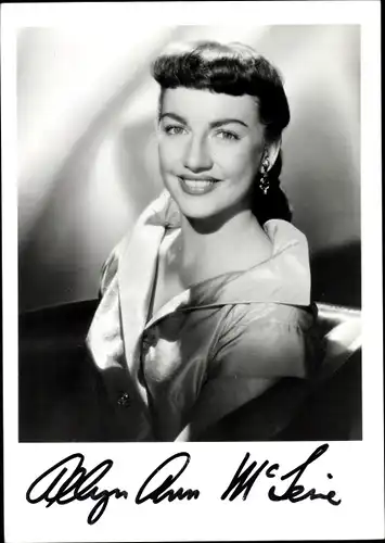 Foto Schauspielerin Allyn Ann McLerie, Portrait, Autogramm